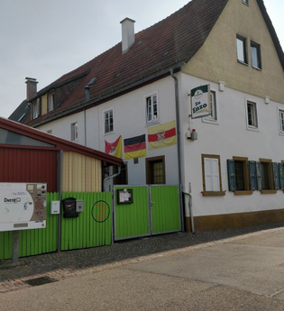 Zu Enzo | © Unbekannt