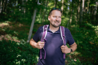 Wanderer bei Steinerner Tisch in Bretzfeld. | © Hohenloher Perlen
