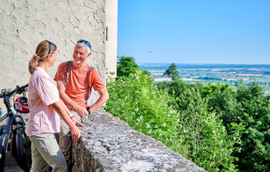 Radfahrende in Waldenburg | © Touristikgemeinschaft Hohenlohe e. V. | Florian Trykowski