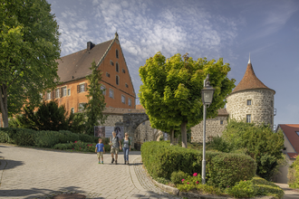 Zugang zum Obersontheim Schloss | © Hohenlohe + Schwäbisch Hall Tourismus e. V.