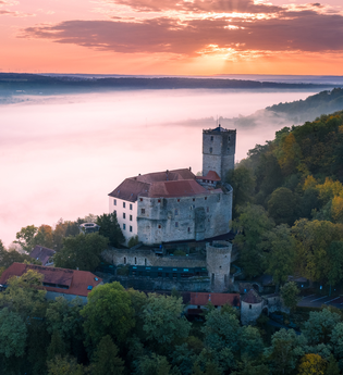 Panorama Burg Guttenberg | Neckarmühlbach | HeilbronnerLand | © Burg Guttenberg