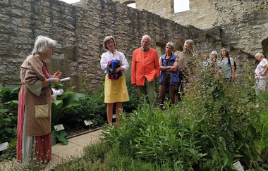 Kräuterführung | Burg Hornberg | Neckarzimmern | © Rose Schweizer