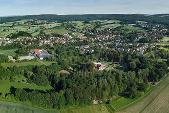 Luftbild auf die Gemeinde Schwarzach | © Gemeinde Schwarzach