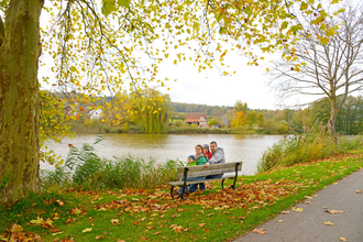Familie am Gottersdorfer See | © Touristikgemeinschaft Odenwald e.V.