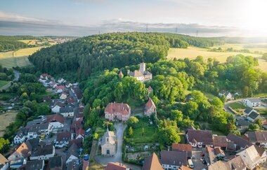 Luftaufnahme von der Burg Neidenstein | © Sinsheimer Erlebnisregion