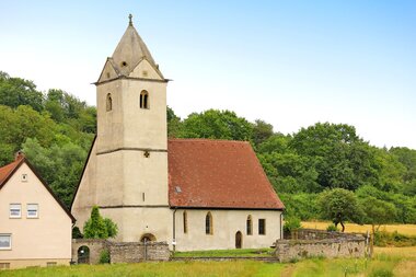 Sankt Gangolf-Kapelle Neudenau | am Kocher-Jagst-Radweg | HeilbronnerLand | © Arbeitsgemeinschaft Kocher-Jagst-Radweg