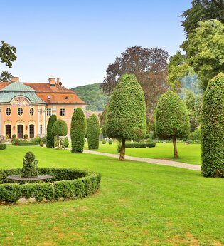 Schloss Assumstadt  bei Möckmühl | HeilbronnerLand | © Arbeitsgemeinschaft Kocher-Jagst-Radweg / Andi Schmid