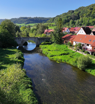 Heimhausen mit der Jagst | © Touristikgemeinschaft Hohenlohe e. V.