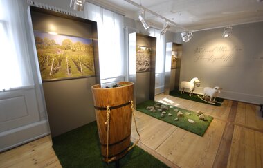 Ausstellung im Herrenhaus Buchenbach | © Touristikgemeinschaft Hohenlohe e. V. | Herrenhaus Buchenbach