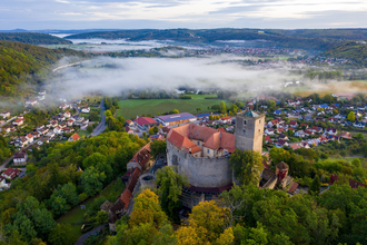 Burg Guttenberg in Haßmersheim-Neckarmühlbach / Odenwald | © Burg Guttenberg