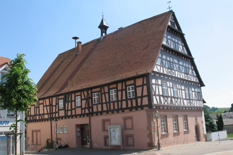 Historisches Rathaus Eschelbach mit Fachwerk | © Stadt Sinsheim