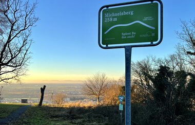 Rennrad-Achter zwischen Horn und Michaelsberg | © BTMV
