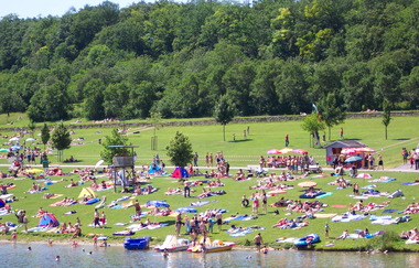 Rollstuhlwanderweg am Stausee Ehmetsklinge | © Gemeinde Zaberfeld