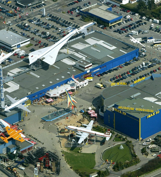 Luftbild auf das Technikmuseum Sinsheim | © Stadt Sinsheim