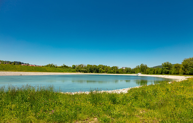 Rundwanderweg 2b -  Geopfad, Windräder des Naturstrompeichers und Unterbecken