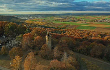 Leingarten Heuchelberger Warte Luftaufnahme | HeilbronnerLand | © Heuchelberger Warte
