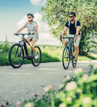 Radfahrende in Hohenlohes Natur | © Hohenlohe + Schwäbisch Hall Tourismus e. V.