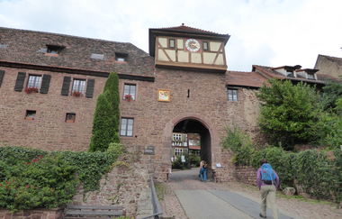 Wanderweg vom Schiffsanleger in Neckargemünd zum Dilsberg | © Landratsamt Rhein-Neckar-Kreis