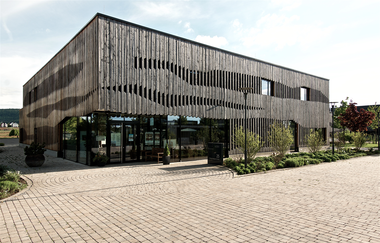 Weingut Wilhelm Kern Eingangsbereich | © Holger Rathfelder