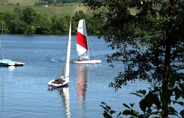 Freizeitangebote auf dem Breitenauer See | © Touristikgemeinschaft Hohenlohe, Künzelsau / Campingpark Breitenauer See