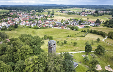 Aussichtsturm Steinknickle mit Grill- & Rastplatz | Wüstenrot-Neuhütten | HeilbronnerLand | © Touristikgemeinschaft HeilbronnerLand